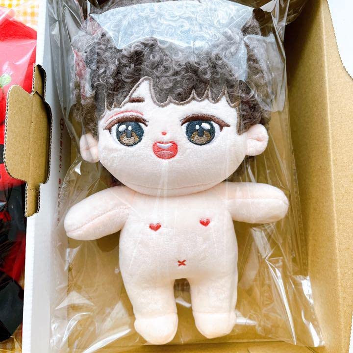 TREASURE ハルト ドール ぬいぐるみ Amazon.co.jp: TREASURE ハルト Haruto 20cm ぬいぐるみ と洋服セット